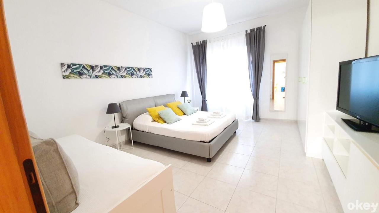 Doctor House - Bari Policlinico Apartment Exterior photo