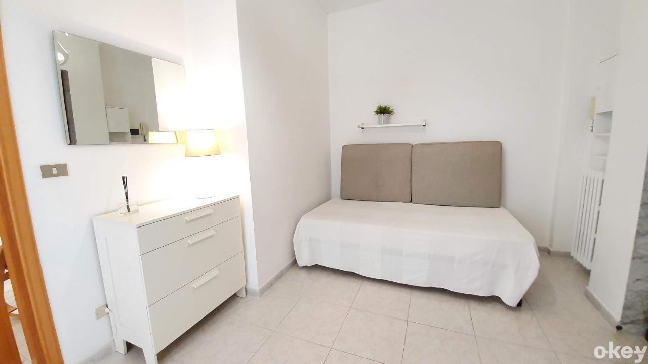Doctor House - Bari Policlinico Apartment Exterior photo